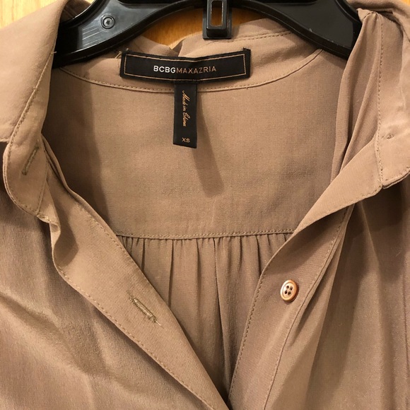 Professional and Fun BCBG Shirt Dress XS - Picture 3 of 4